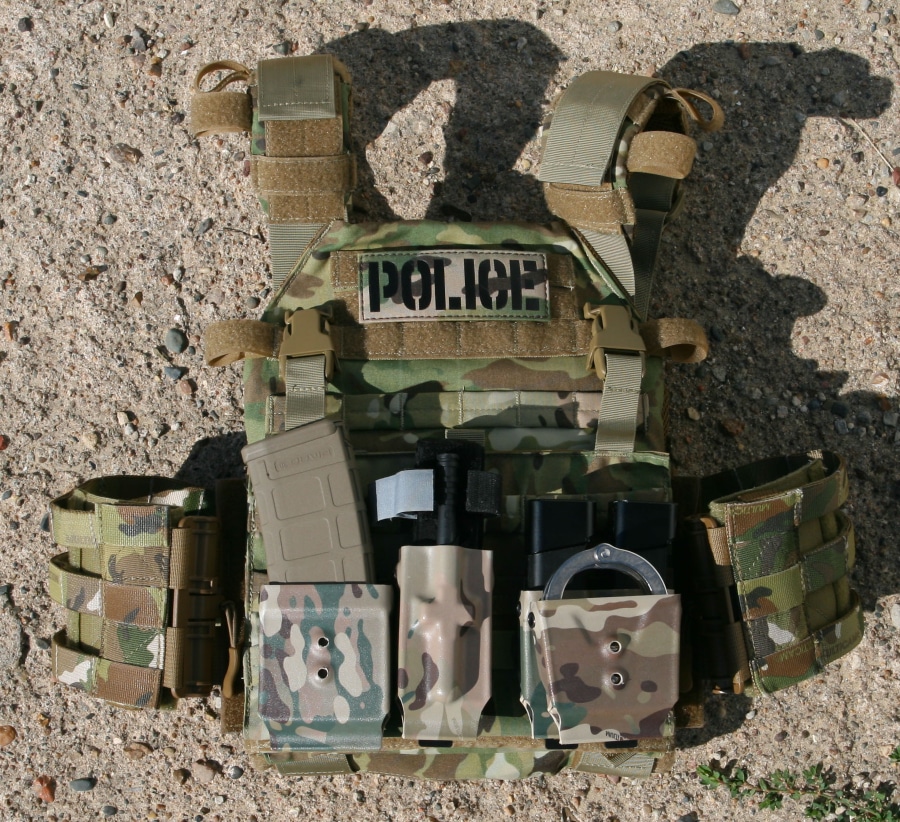 US Military wearing a custom kydex holster